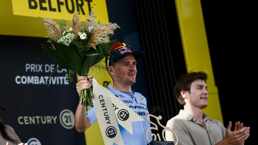 Tom Pidcock podium - Image from source article