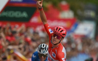 Pogačar wins Vuelta stage 6 after Mas fightback on Puerto El Bartolo