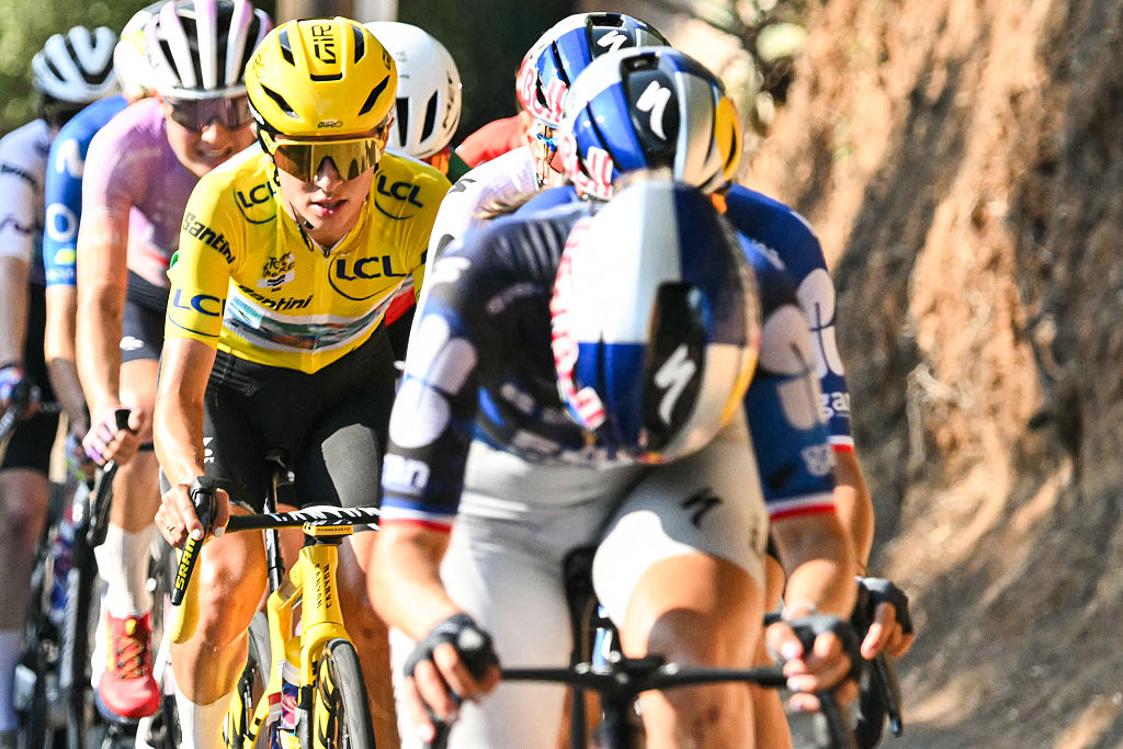 Tour de France Femmes - Canyon//SRAM zondacrypto's Polish rider Katarzyna Niewiadoma, wearing the overall leader's